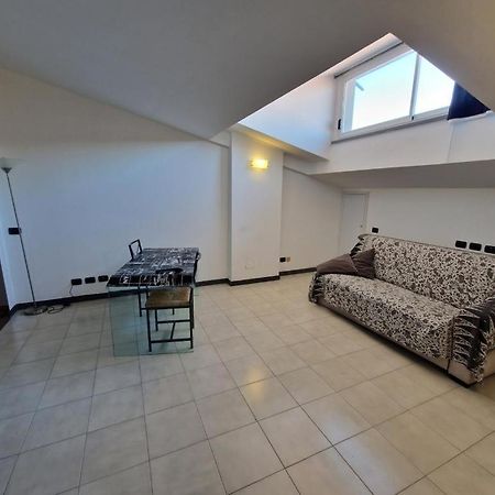 Appartement Mansarda Stefania à Ameglia Extérieur photo